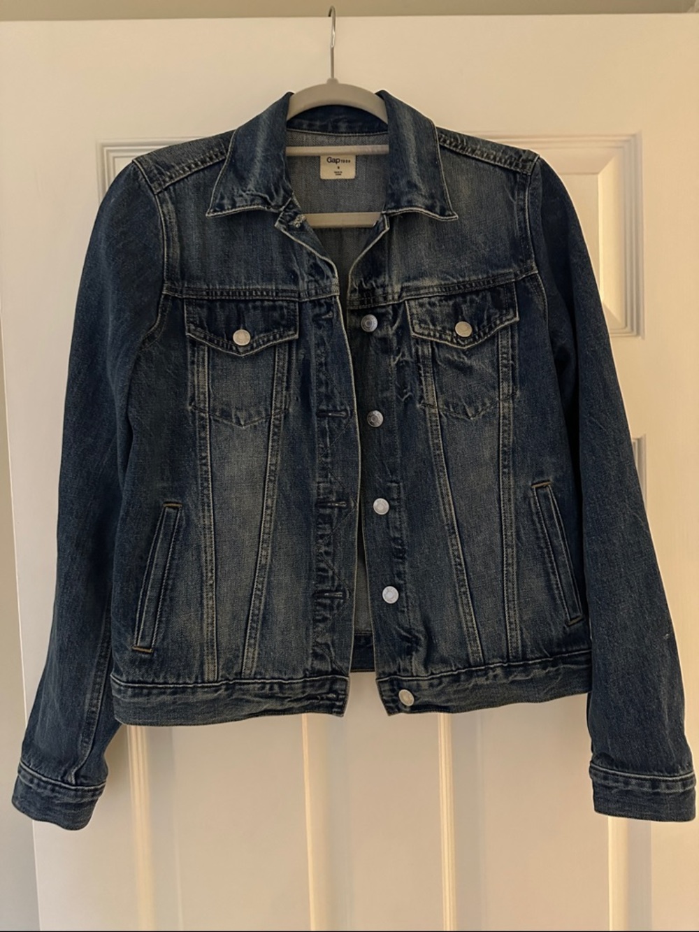 GAP Dark Blue Denim Jacket - Classic Trucker Style